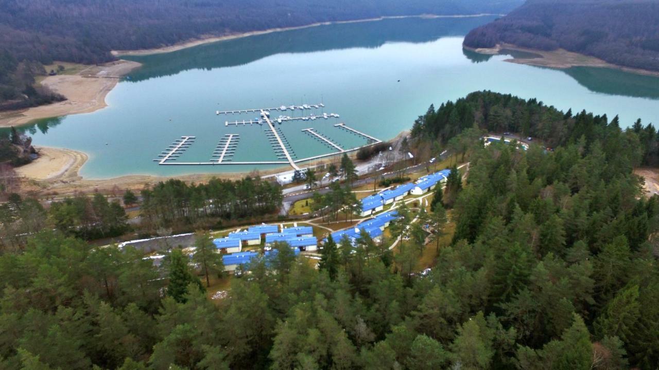 Vvf Jura Lac De Vouglans Maisod 외부 사진